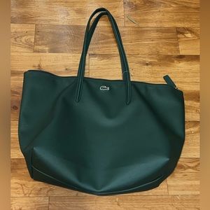 Large hunter Green Lacoste zip pocket shoulder bag